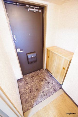 三木シャトーマンション　仲介手数料無料の玄関