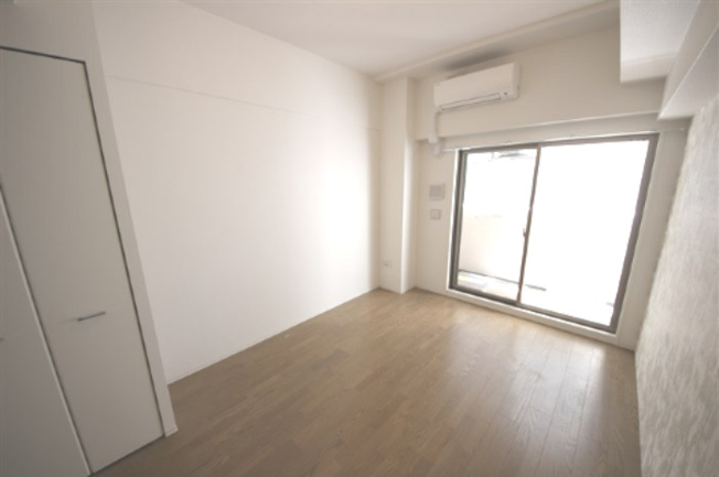 【洋室】 | セレニテ新大阪カルム