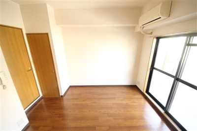 【洋室】 | グリーンヒルズ5番館