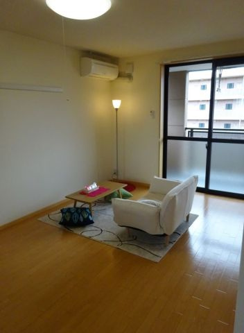 フィオレットの居間・リビング