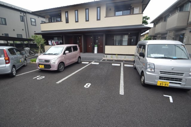 ボヌール.Kの駐車場|駐車場です