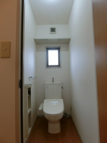 ファミーユ中野　A棟のトイレ