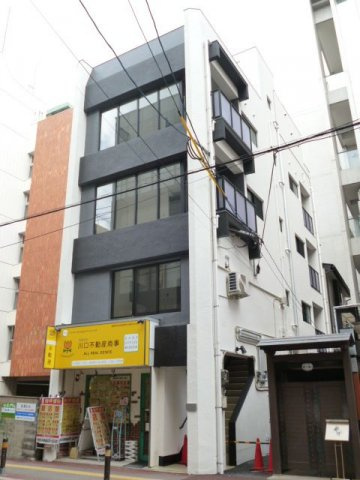 Y-STAGEの外観