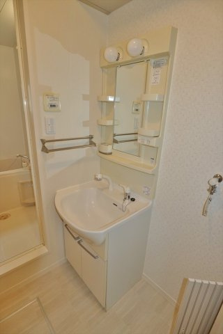 シャーメゾン西本町　Ｂ棟の洗面所