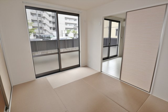 シャーメゾン西本町　Ｂ棟の和室