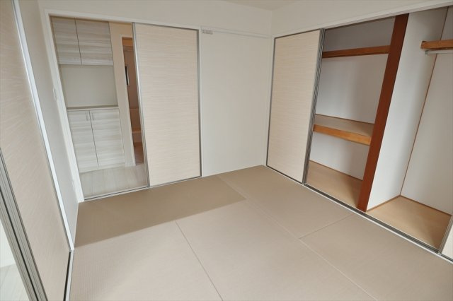 シャーメゾン西本町　Ｂ棟の和室