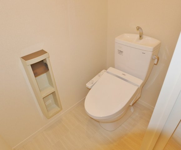 シャーメゾン西本町　Ｂ棟のトイレ