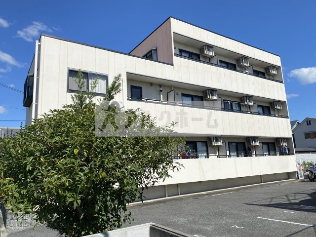 APFEL(アッフェル)の外観|アッフェル（柏原市本郷・JR柏原駅）　