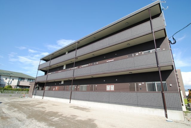 ルネスコート　ＮＥＷ　Ｒの外観