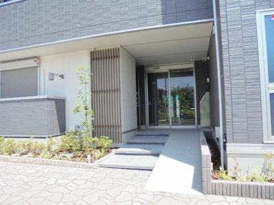 【エントランス】 | Amare | オートロック機能