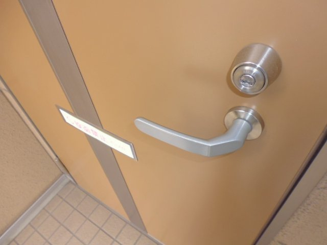 ウエスト　コンフォールの玄関