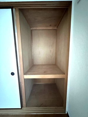 【収納】 | エクセレント日吉 | 洋室6.2帖のお部屋にある収納スペースです！お部屋がすっきり片付いて快適に☆上部収納もあり◎