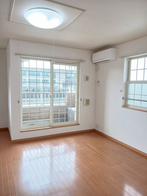 【居間・リビング】 | ソレイユ・ルヴァン