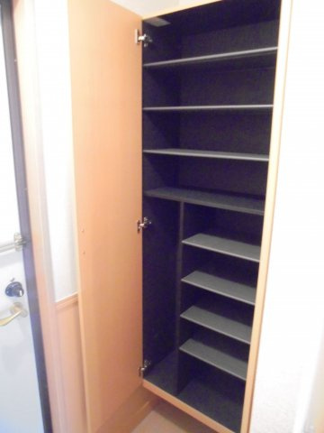 グレーリングの玄関