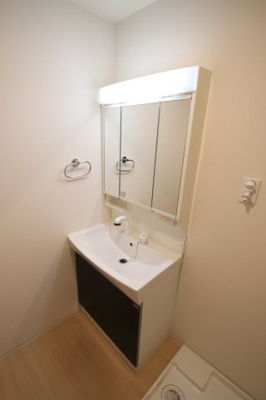 【独立洗面台】 | アルビネスⅠ