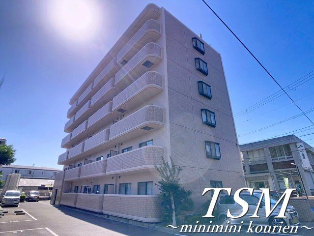 マンショングランメールの外観