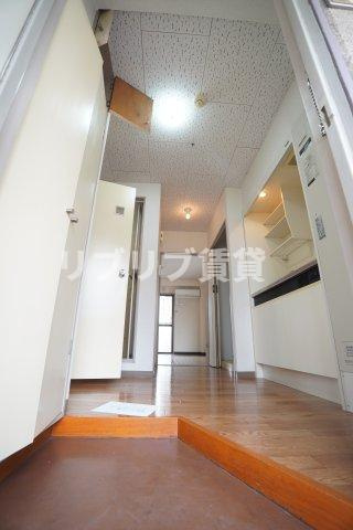 本山マンションの玄関