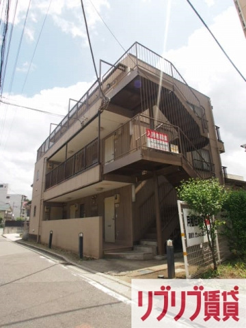 本山マンションの外観