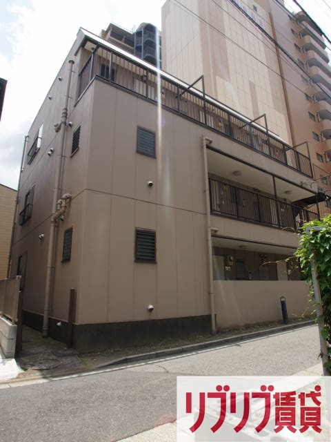 本山マンションの外観