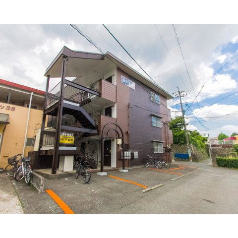 合川コーポの駐車場