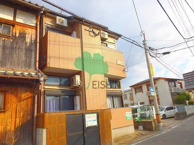 アルブル堅粕の外観