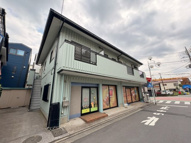 ラークハイツの画像