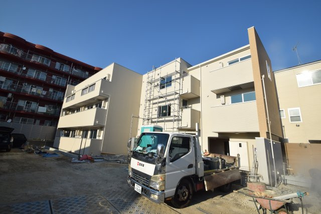 市川市原木３丁目のアパート