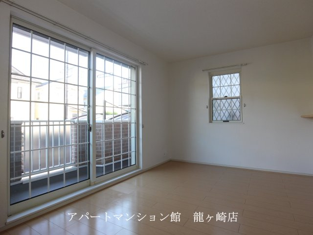サニーヒルの居間・リビング