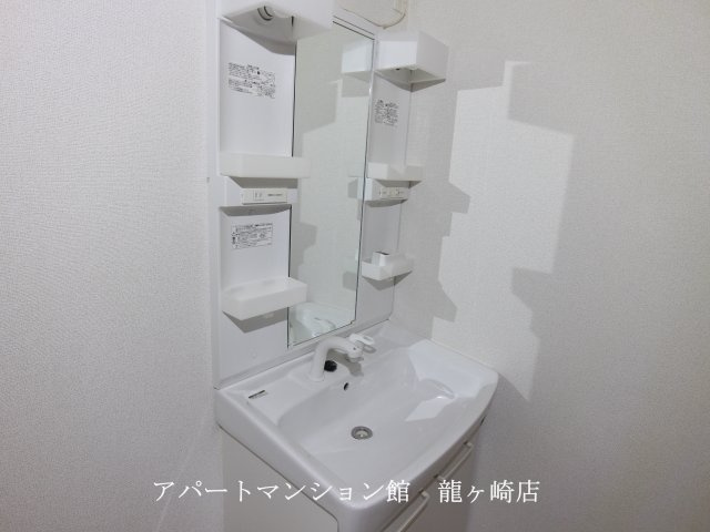サニーヒルの独立洗面台