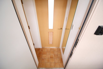 【玄関】 | ロイヤル三ッ星Ⅲ