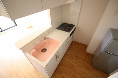 【キッチン】 | ロイヤル三ッ星Ⅲ