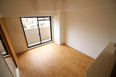 【居間・リビング】 | ロイヤル三ッ星Ⅲ