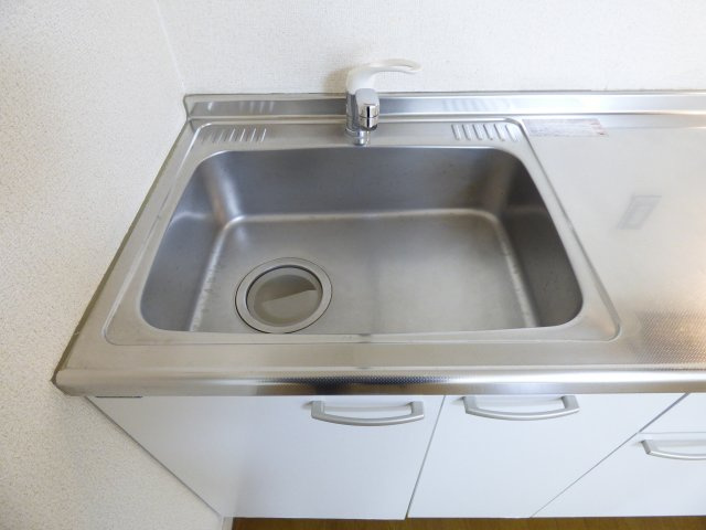 【キッチン】 | トラストワンビル１９