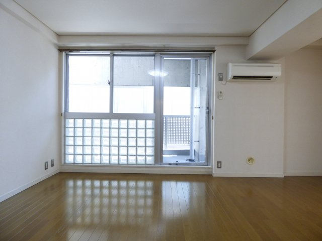 【居間・リビング】 | トラストワンビル１９