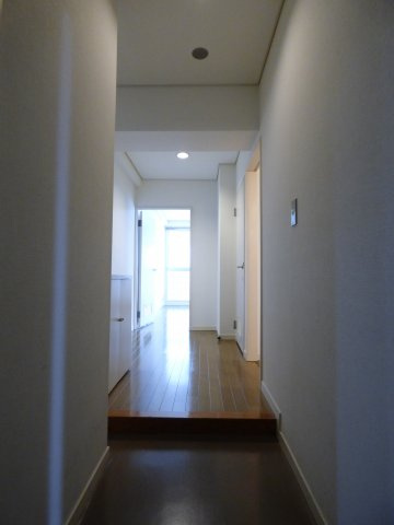 【玄関】 | トラストワンビル１９