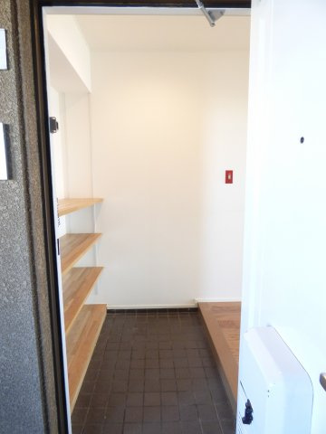 【玄関】 | ダイタ若松町マンション