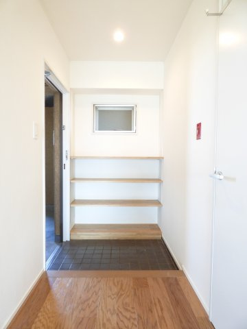 【玄関】 | ダイタ若松町マンション