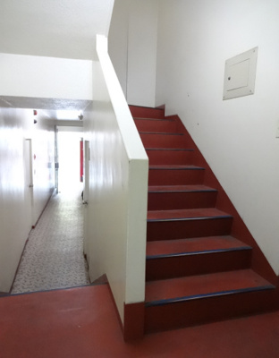 【その他共用部分】 | 上山ビル | 上山ビル　共用階段