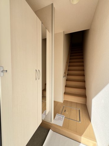 ジュネス榊原の収納|玄関横シューズボックス