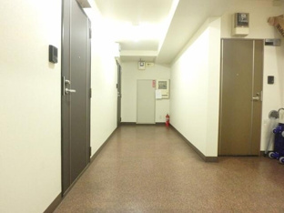 ５階共用廊下