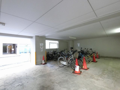 【その他共用部分】 | ライオンズマンション横浜大通り公園南 | 駐輪場