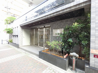 【エントランス】 | ライオンズマンション横浜大通り公園南 | 横浜市営地下鉄ブルーライン「阪東橋」駅徒歩8分と好立地。