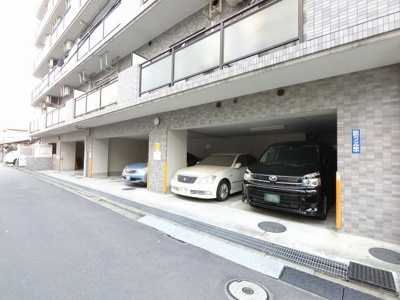 【駐車場】 | ライオンズマンション横浜大通り公園南