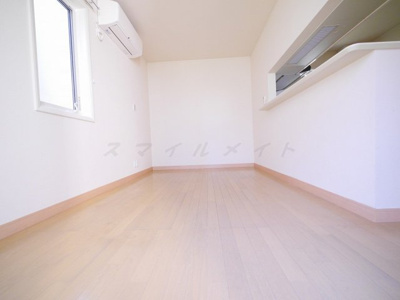 【居間・リビング】 | 片瀬海岸3丁目戸建