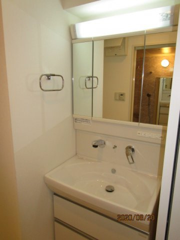 レクエルド塚本の独立洗面台