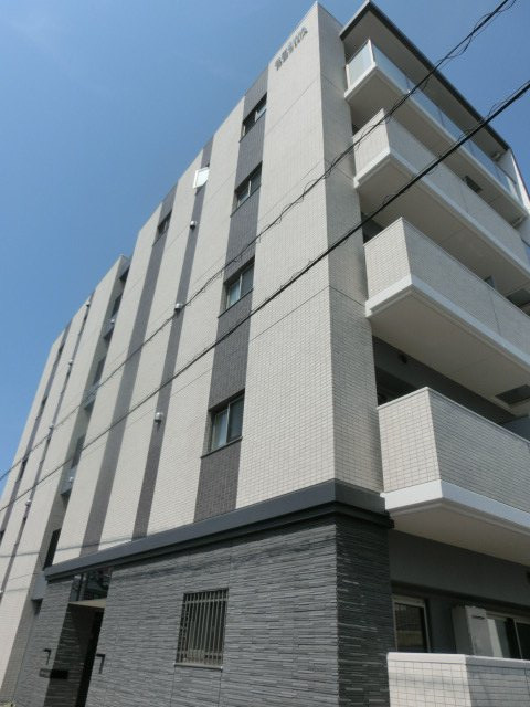 レクエルド塚本の外観