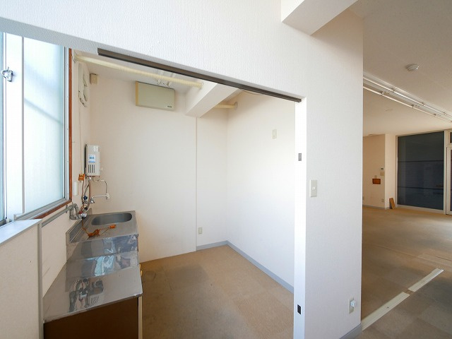 井田マンションの内装