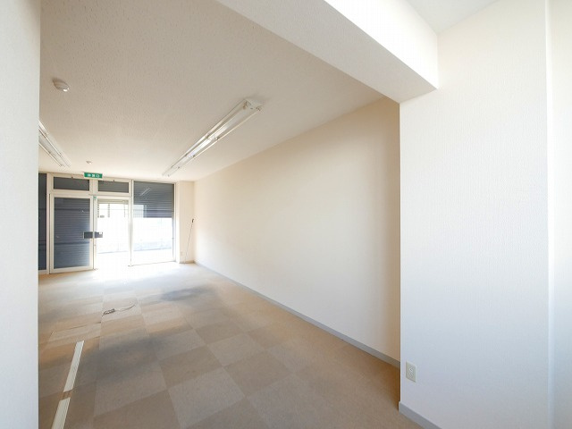 井田マンションの内装