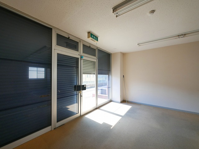 井田マンションの内装