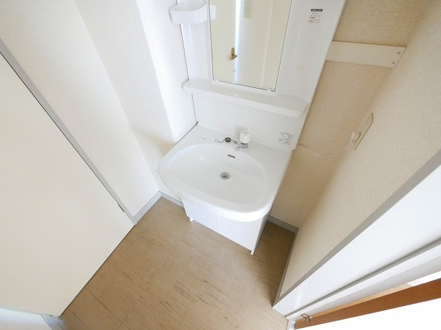 井田マンションの内装